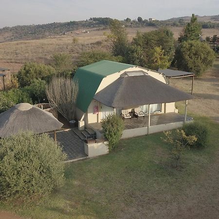 Nullarbor Cottages Magaliesburg Εξωτερικό φωτογραφία
